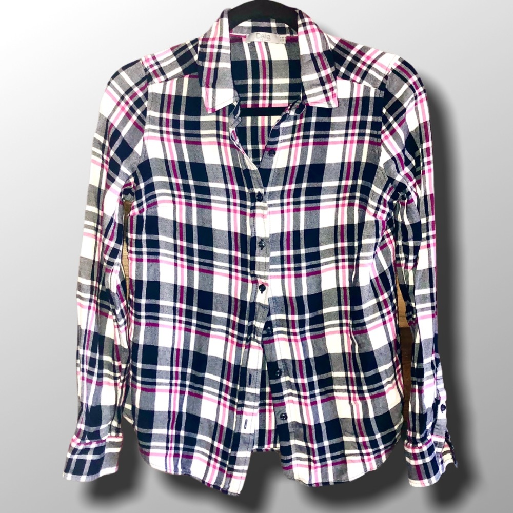 DALIA | Pink & Black Button Down Top